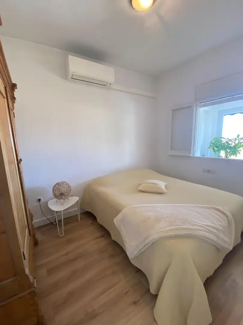 Dormitori de Casa o xalet en venda en Roses amb Aire condicionat, Calefacció i Jardí privat