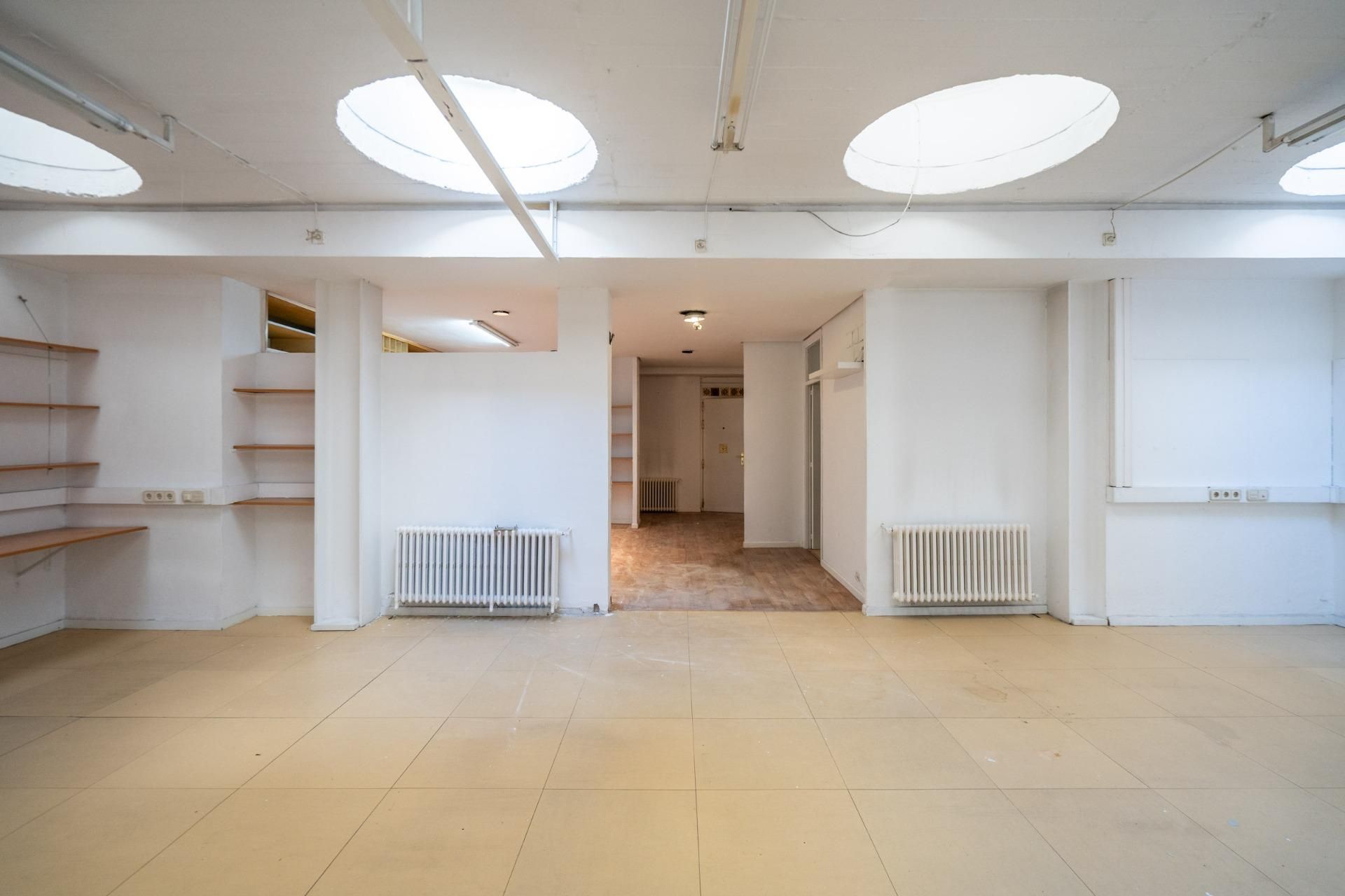 Local en venta en Argüelles