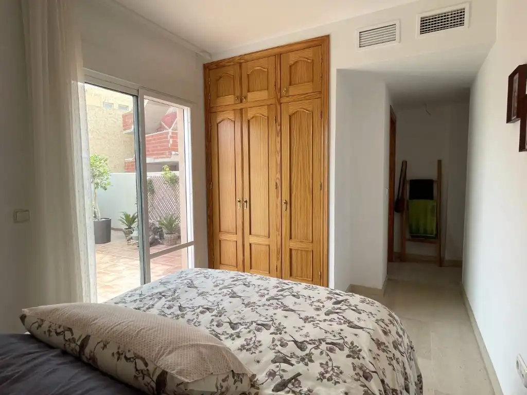 Dormitori de Apartament en venda en Cuevas del Almanzora amb Aire condicionat i Terrassa