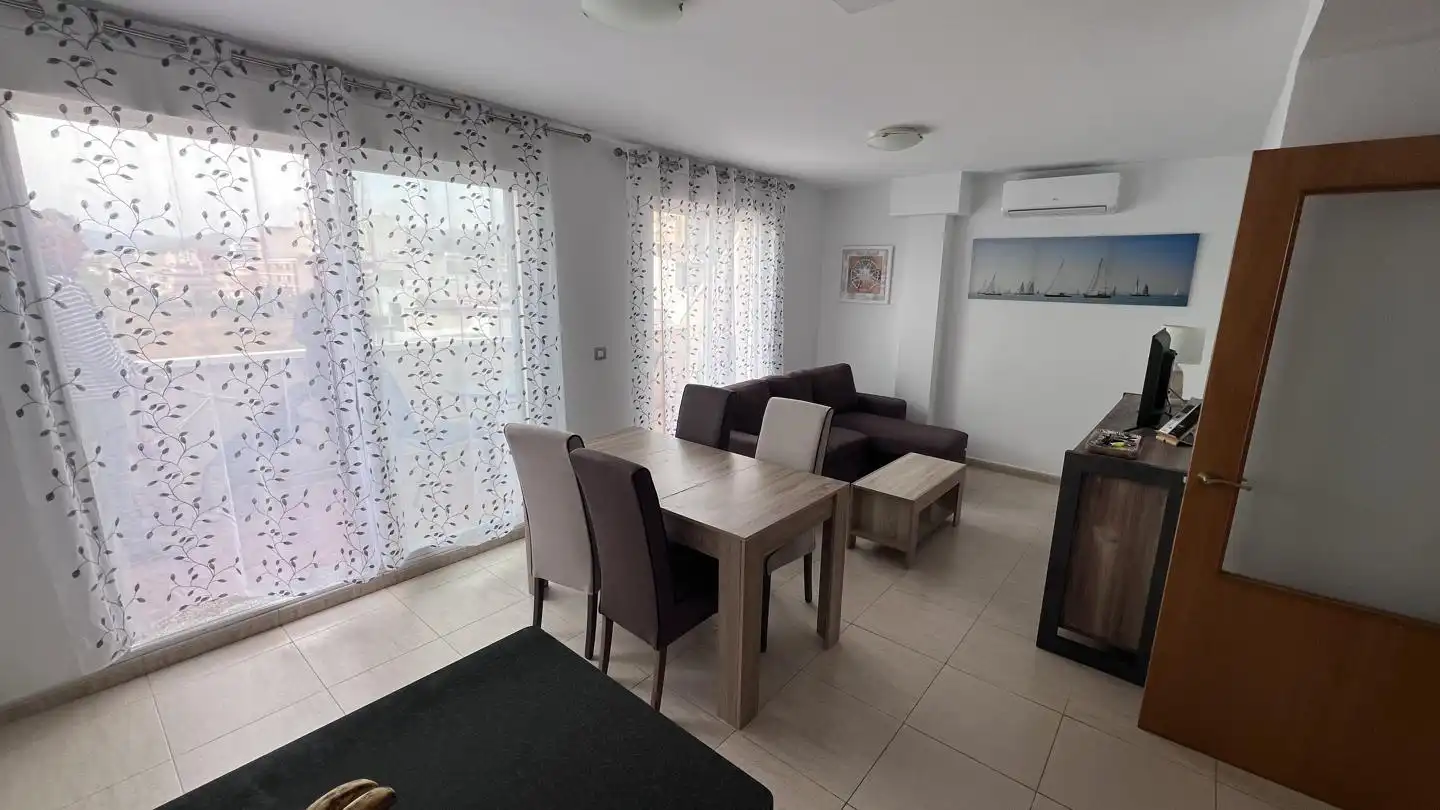 Wohnzimmer von Wohnung zum Verkauf in Torreblanca mit Klimaanlage, Terrasse und Möbliert