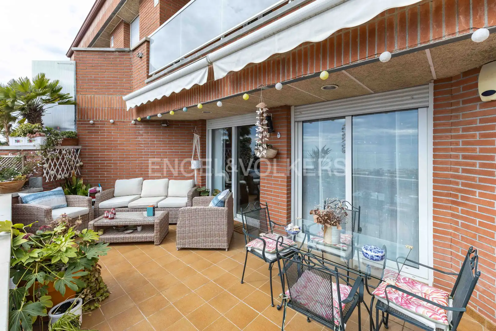 Terrasse von Maisonette zum Verkauf in Sitges mit Klimaanlage, Heizung und Terrasse
