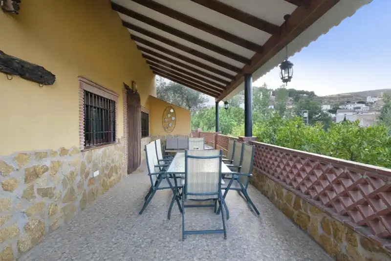 Casa rústica amb jardí en venda a Villamena, imagen 3