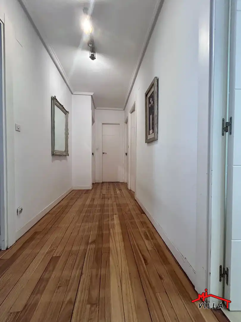 Wohnung zum Verkauf in Laredo mit Terrasse