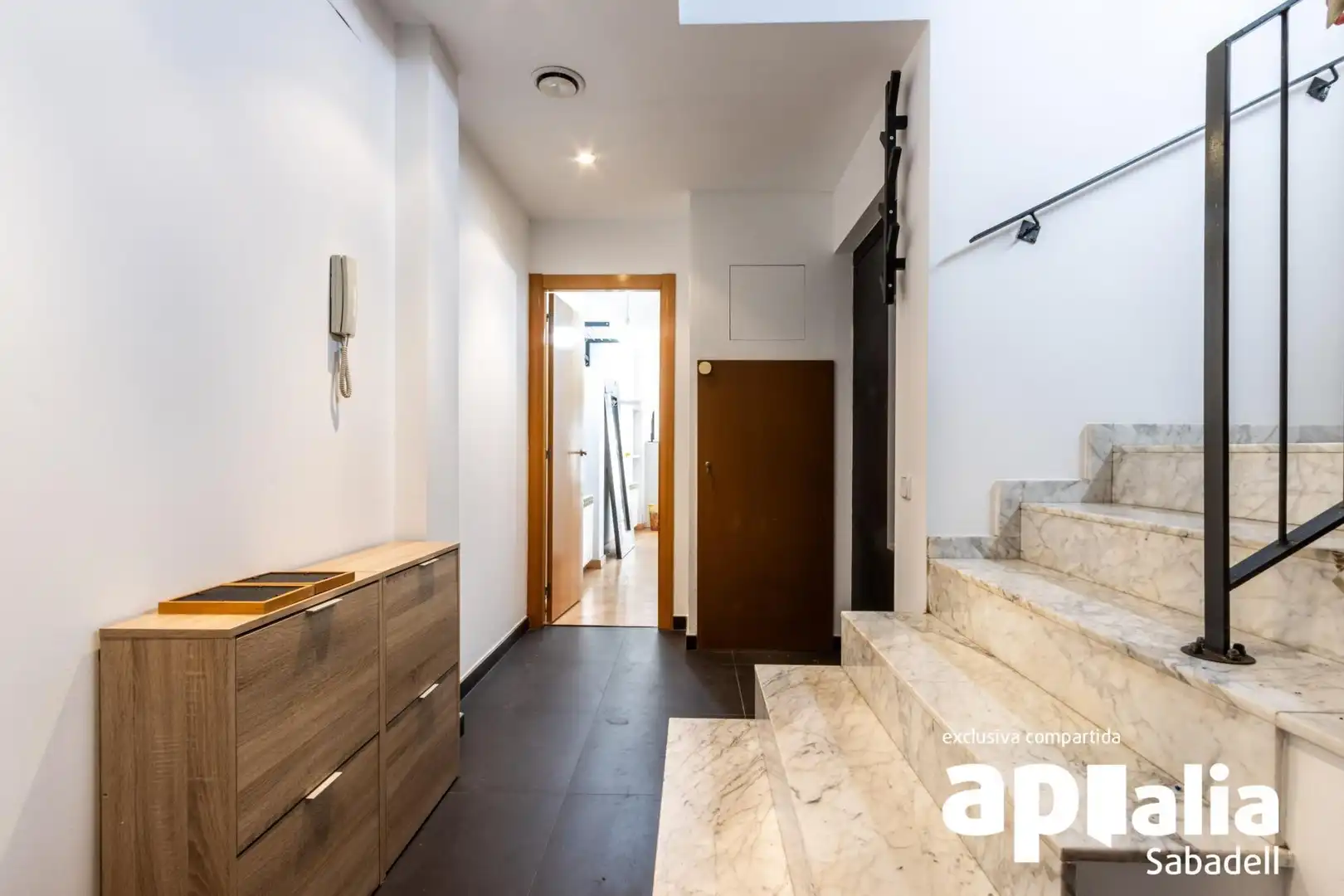 Houses for sale in Sabadell  with Air Conditioner, Heating and Parquet flooring