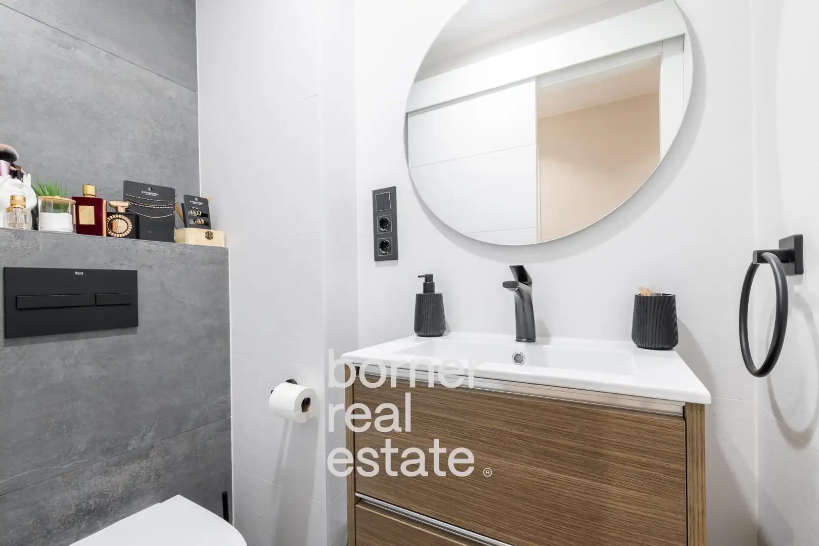 Badezimmer von Wohnung zum Verkauf in Rubí mit Heizung, Parkett und Balkon