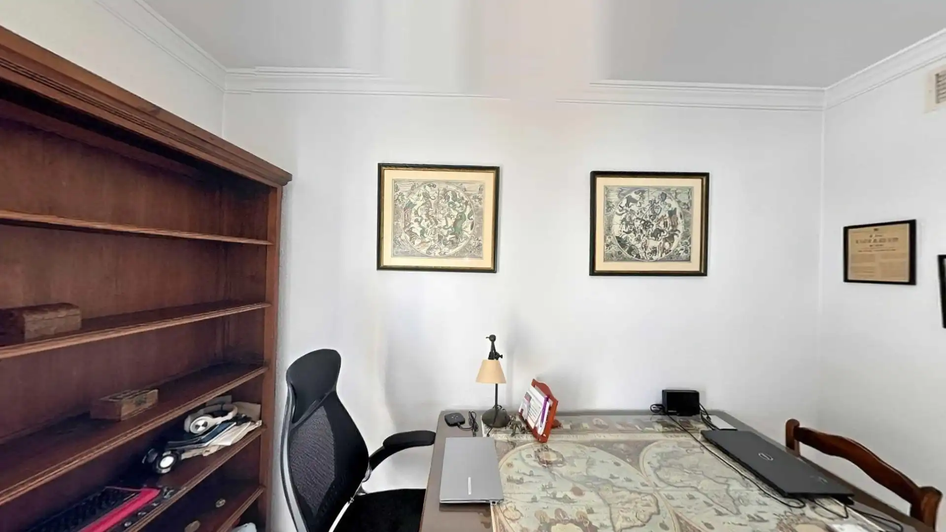 Einfamilien-Reihenhaus zum Verkauf in Estepona mit Heizung, Privatgarten und Terrasse