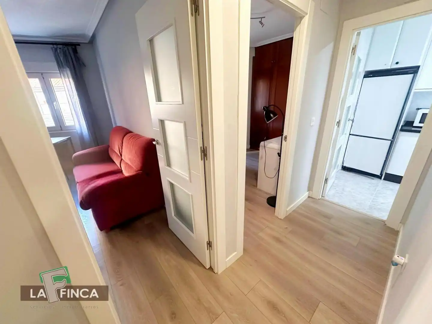 Piso en venta en Oviedo  con Calefacción y Trastero