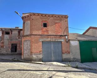 Exterior view of Premises for sale in Fuente de Santa Cruz