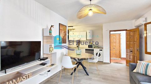 ÁTICO REFORMADO Y CON VISTAS AL MAR EN EL ALAMILLO  REF 1728
