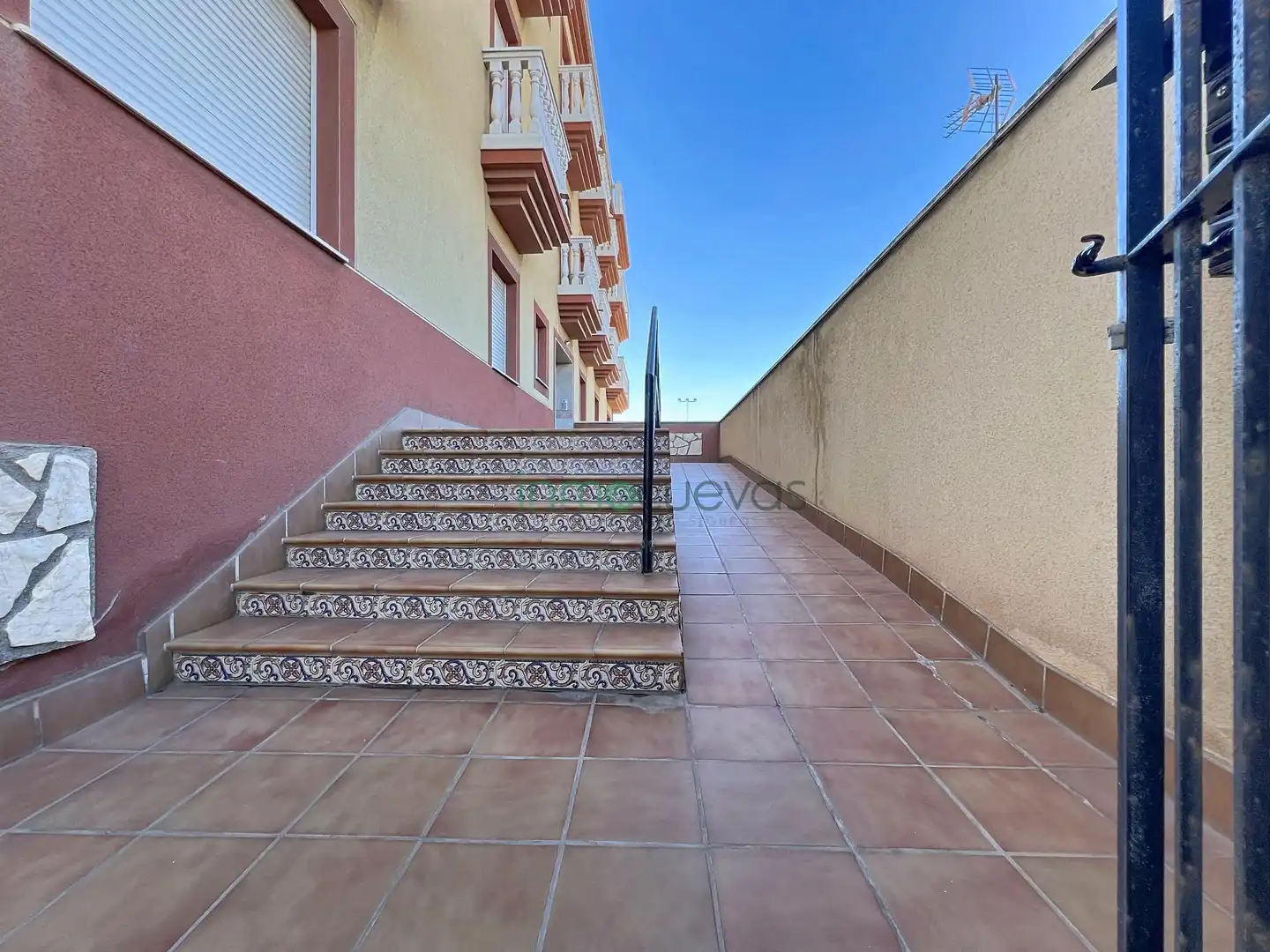 Außenansicht von Wohnung zum Verkauf in Cuevas del Almanzora mit Terrasse und Balkon