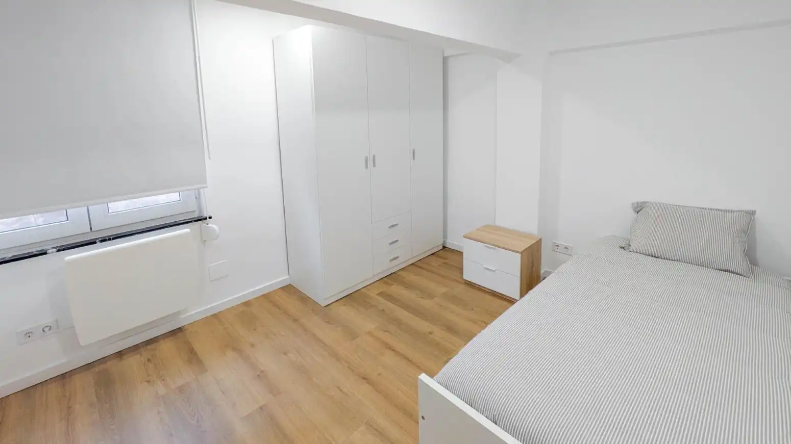 Habitación de Piso de alquiler en Santander con Amueblado
