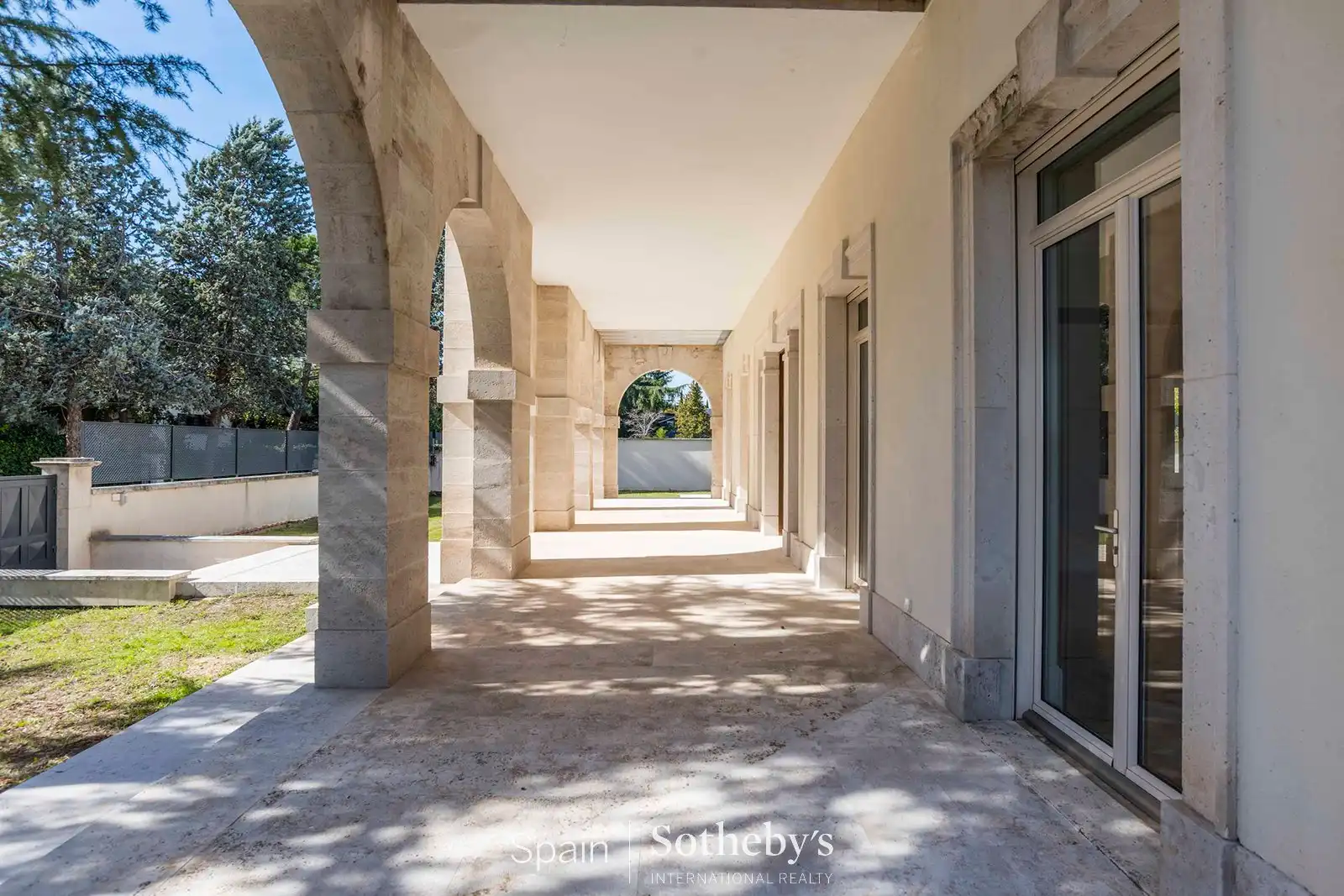Casa o chalet en venta en Madrid con Aire acondicionado, Calefacción y Jardín privado