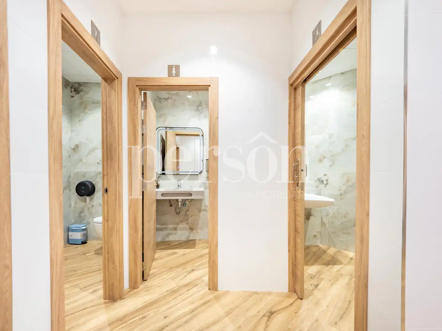 Business premises for transfer in L'Eixample, imagen 24