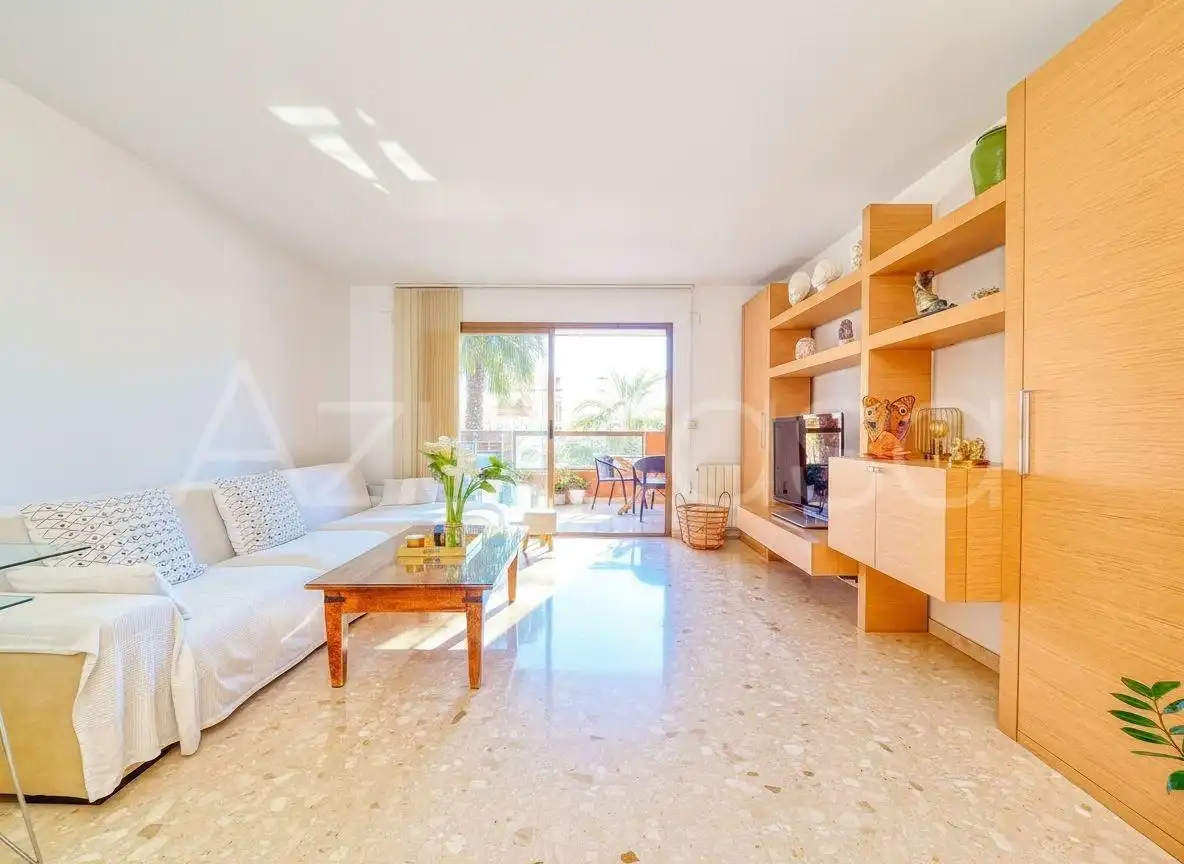 Sala d'estar de Pis en venda en Alicante / Alacant amb Calefacció, Terrassa i Traster