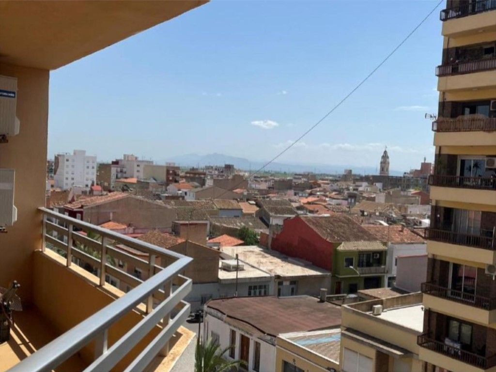 Außenansicht von Wohnungen zum verkauf in Alginet mit Klimaanlage, Terrasse und Balkon