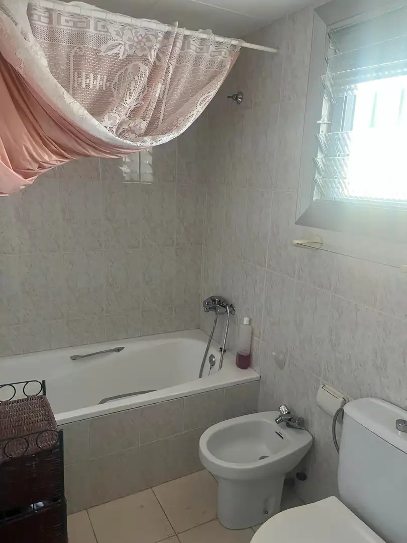 Baño de Casa o chalet en venta en Aiguamúrcia con Jardín privado, Terraza y Trastero