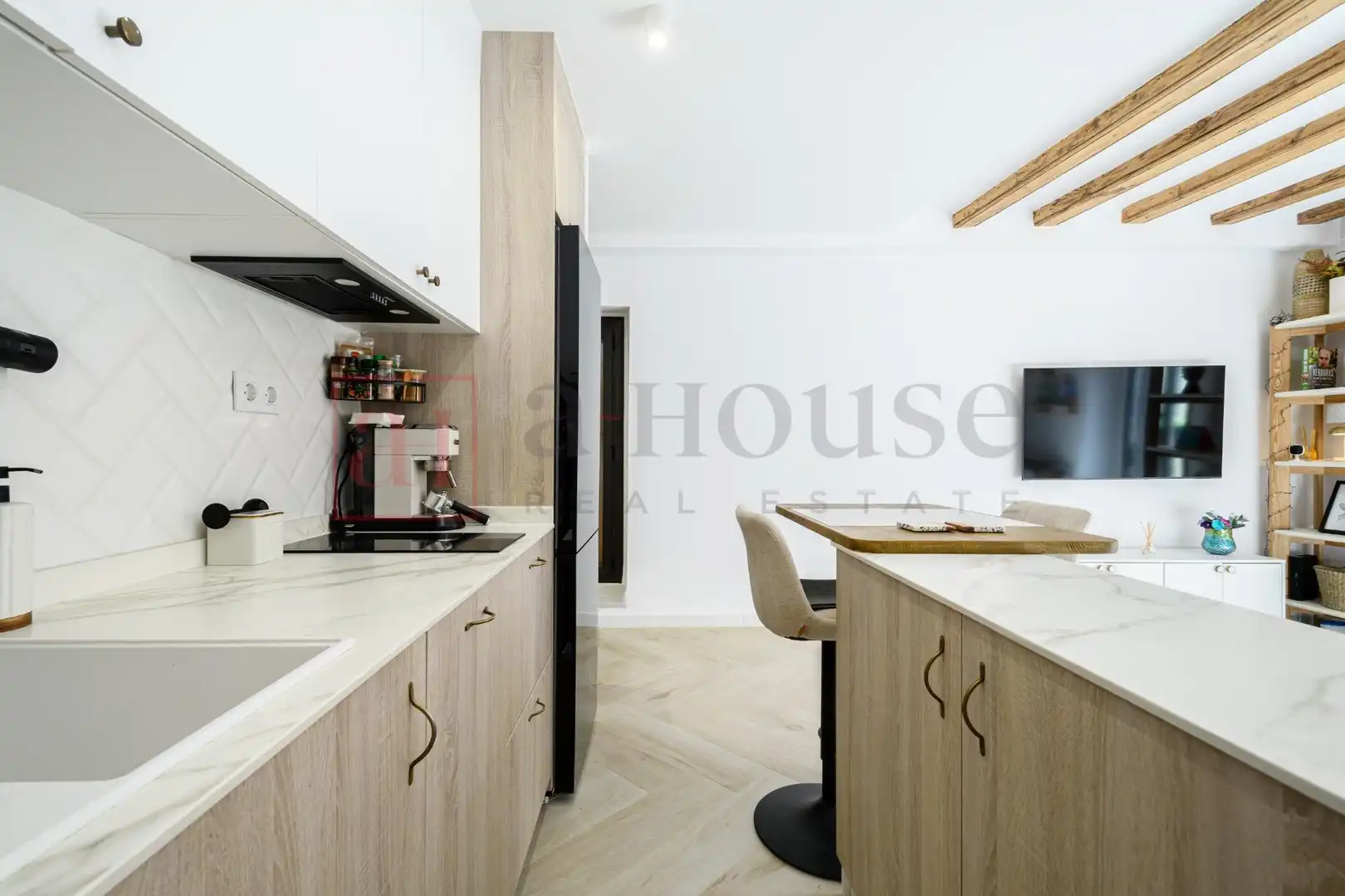 Kitchen of Flat for sale in Barcelona  with Air Conditioner, Heating and Storage room