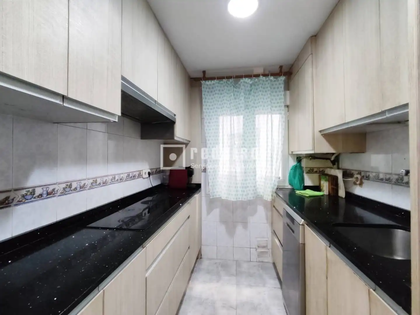 Küche von Wohnung zum Verkauf in Móstoles mit Klimaanlage und Heizung