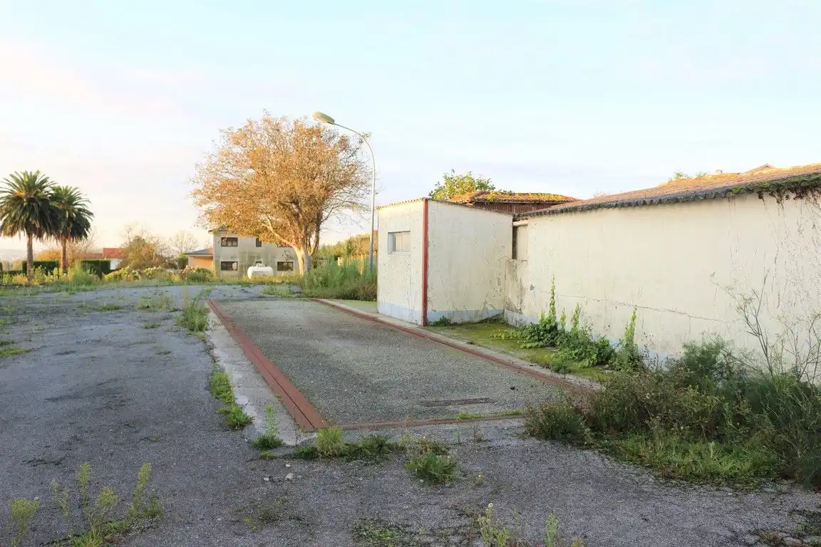 Nau industrial de lloguer en Valdoviño