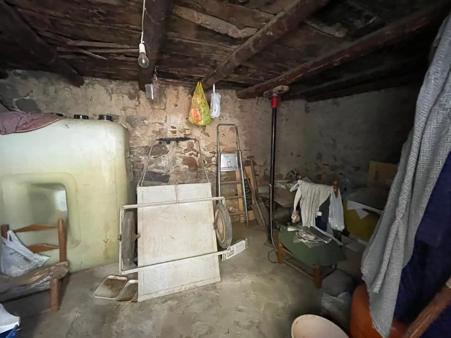 Planta baja en venta en Zarza de Montánchez con Calefacción, Trastero y Amueblado