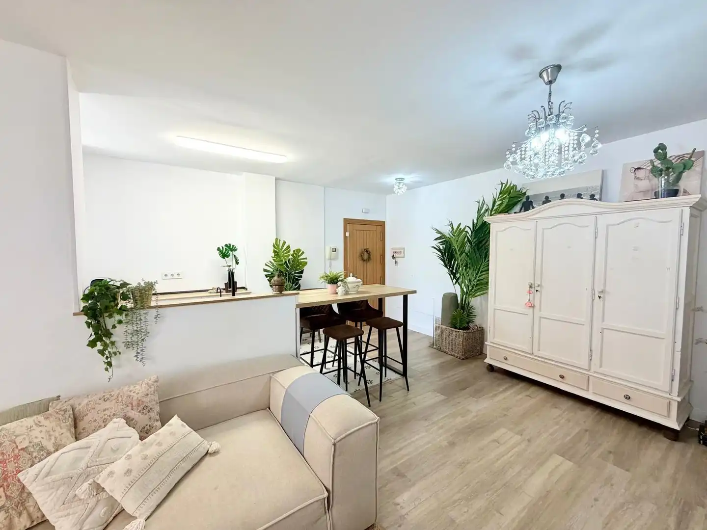 Living room of Flat for sale in Roquetas de Mar  with Air Conditioner, Heating and Terrace