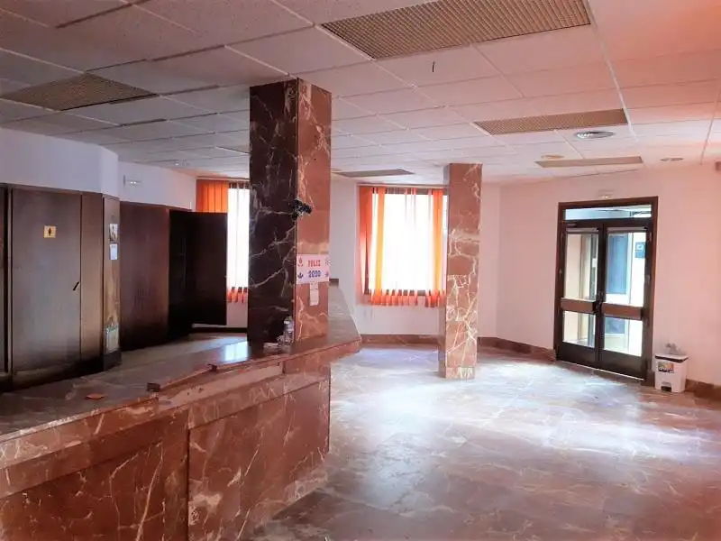 Local comercial en venda a Avenida Castelao, imagen 5