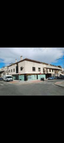 Local comercial en Alquiler en Calle Ermita en Centro