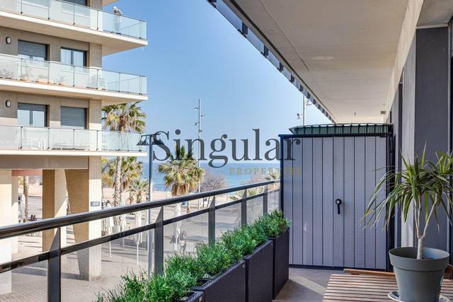 Piso en Venta en Passeig Marítim en Port