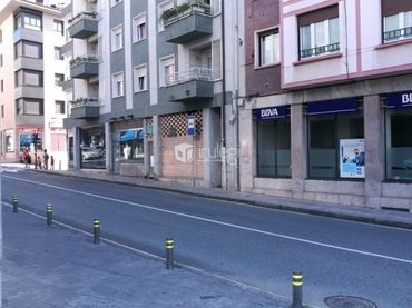 Local comercial en venda a Calle Berria