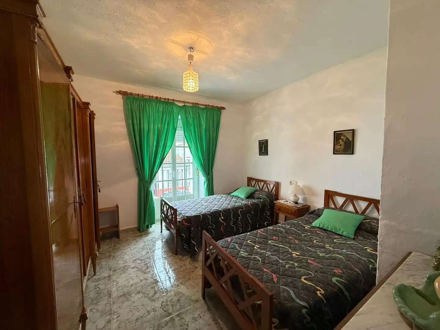 Dormitori de Casa o xalet en venda en Pizarra