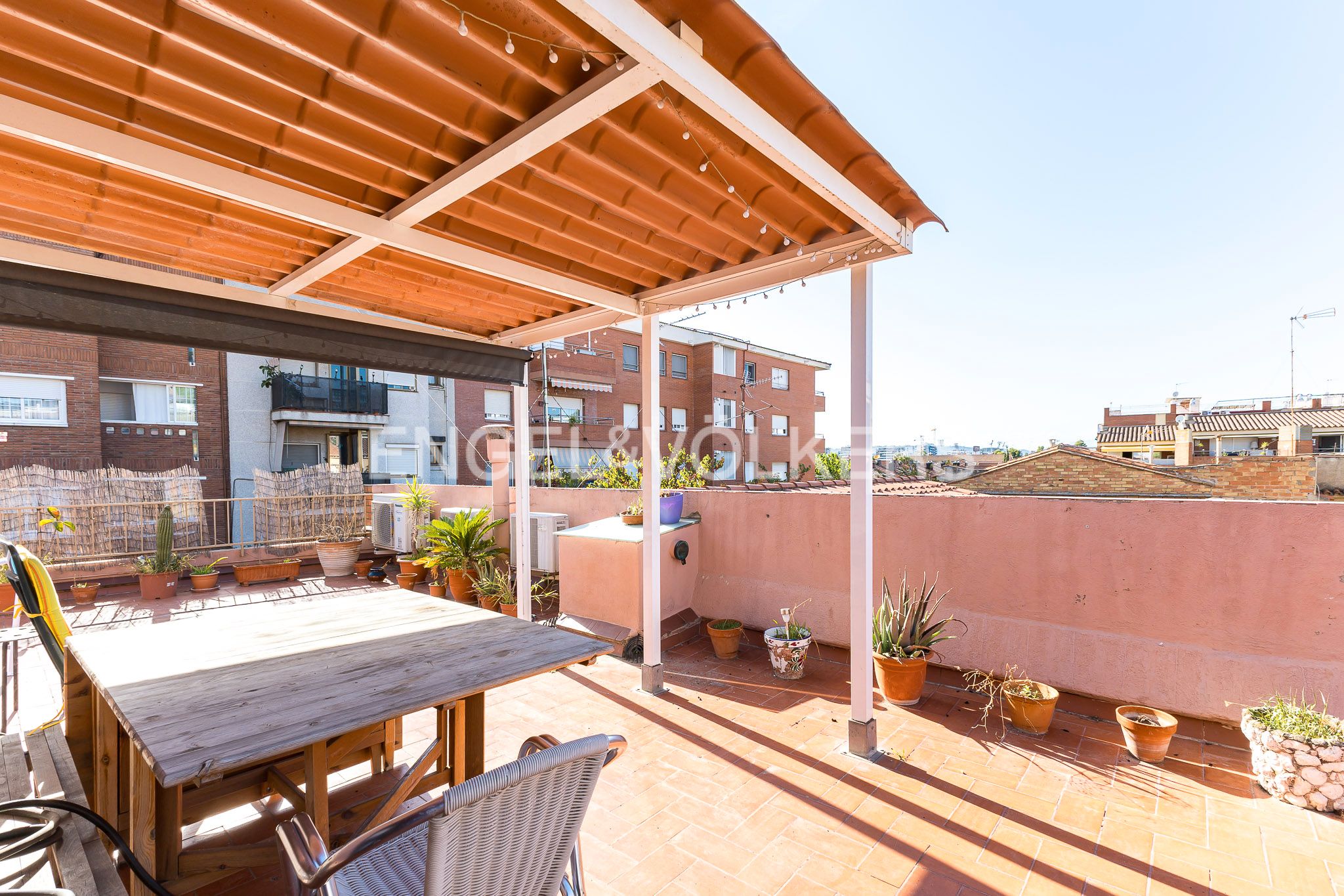 Terraza de Casa o chalet en venta en Sant Joan Despí con Aire acondicionado, Calefacción y Trastero