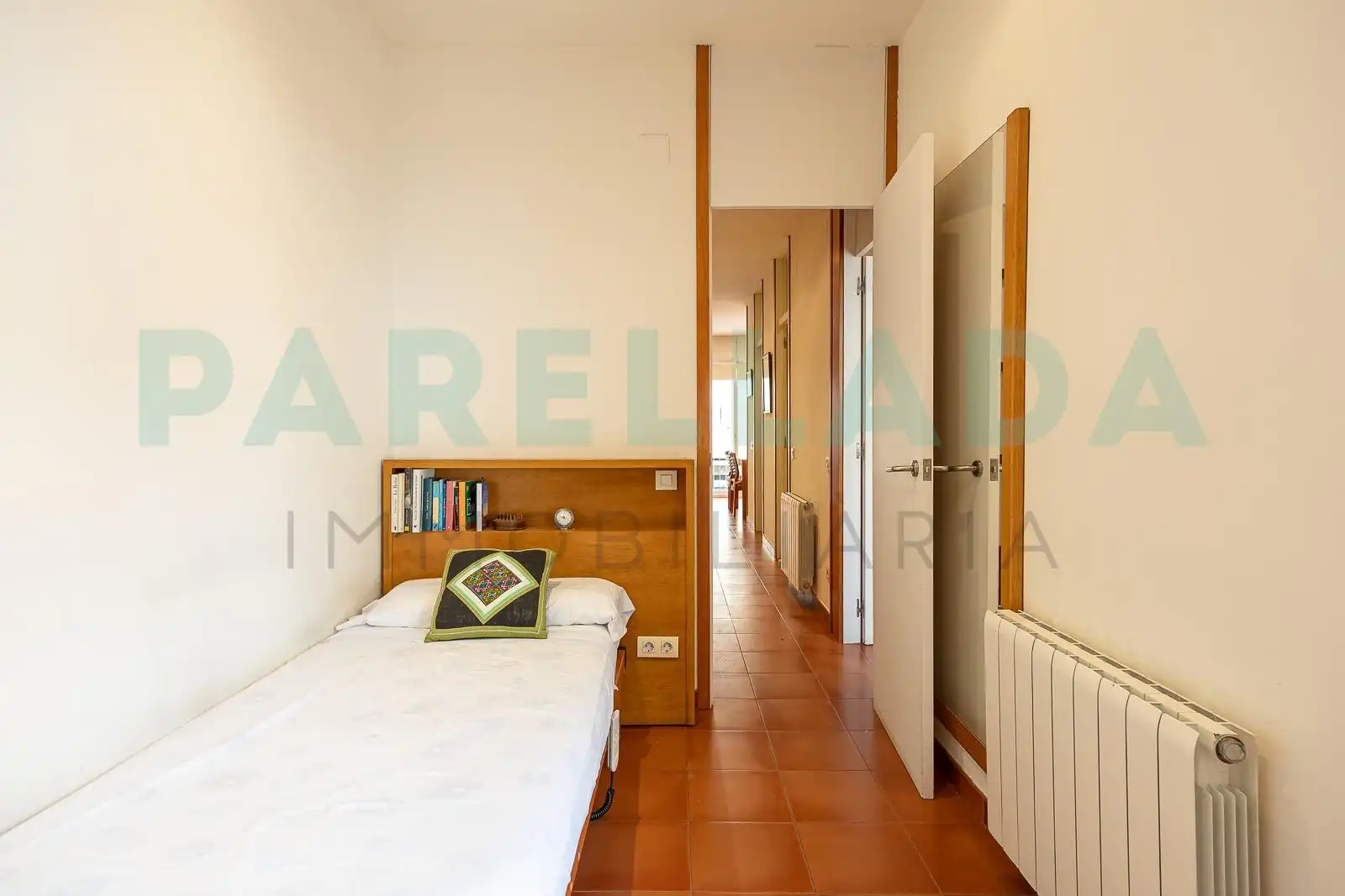 Dormitori de Casa o xalet en venda en Badalona amb Aire condicionat, Calefacció i Balcó