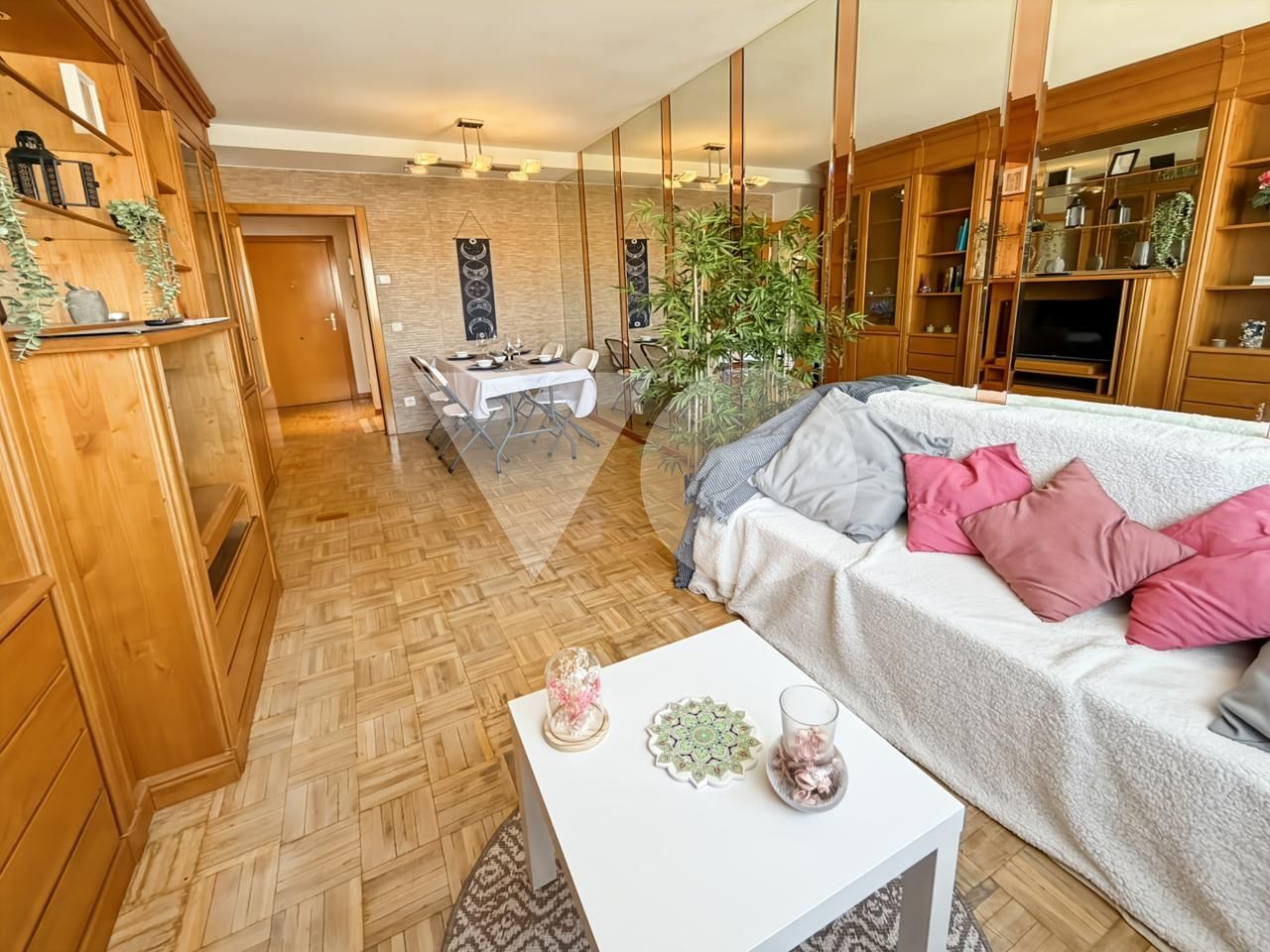 Habitación de Piso en venta en  Madrid Capital con Calefacción, Parquet y Trastero