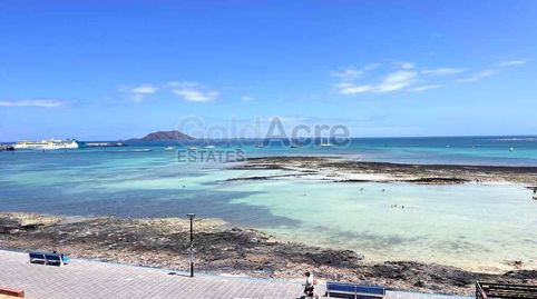 Foto 3 de Apartament en venda a Corralejo, La Oliva