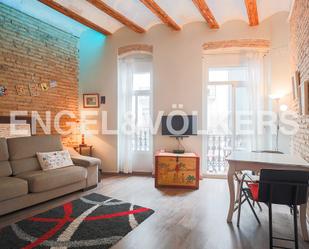 Sala d'estar de Apartament de lloguer en  Valencia Capital amb Aire condicionat, Calefacció i Parquet