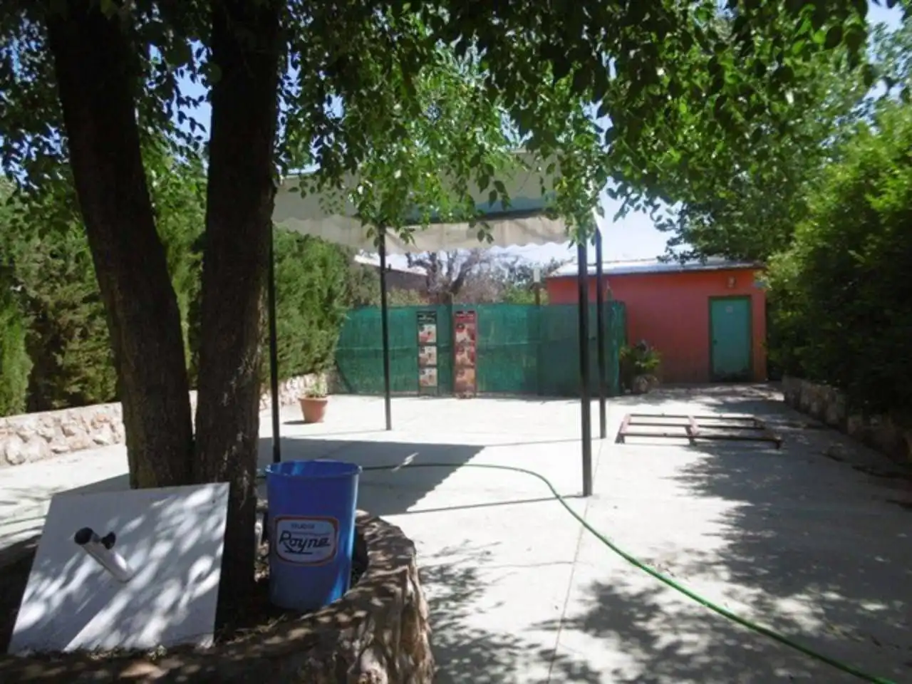 Vista exterior de Local en venta en Las Labores  