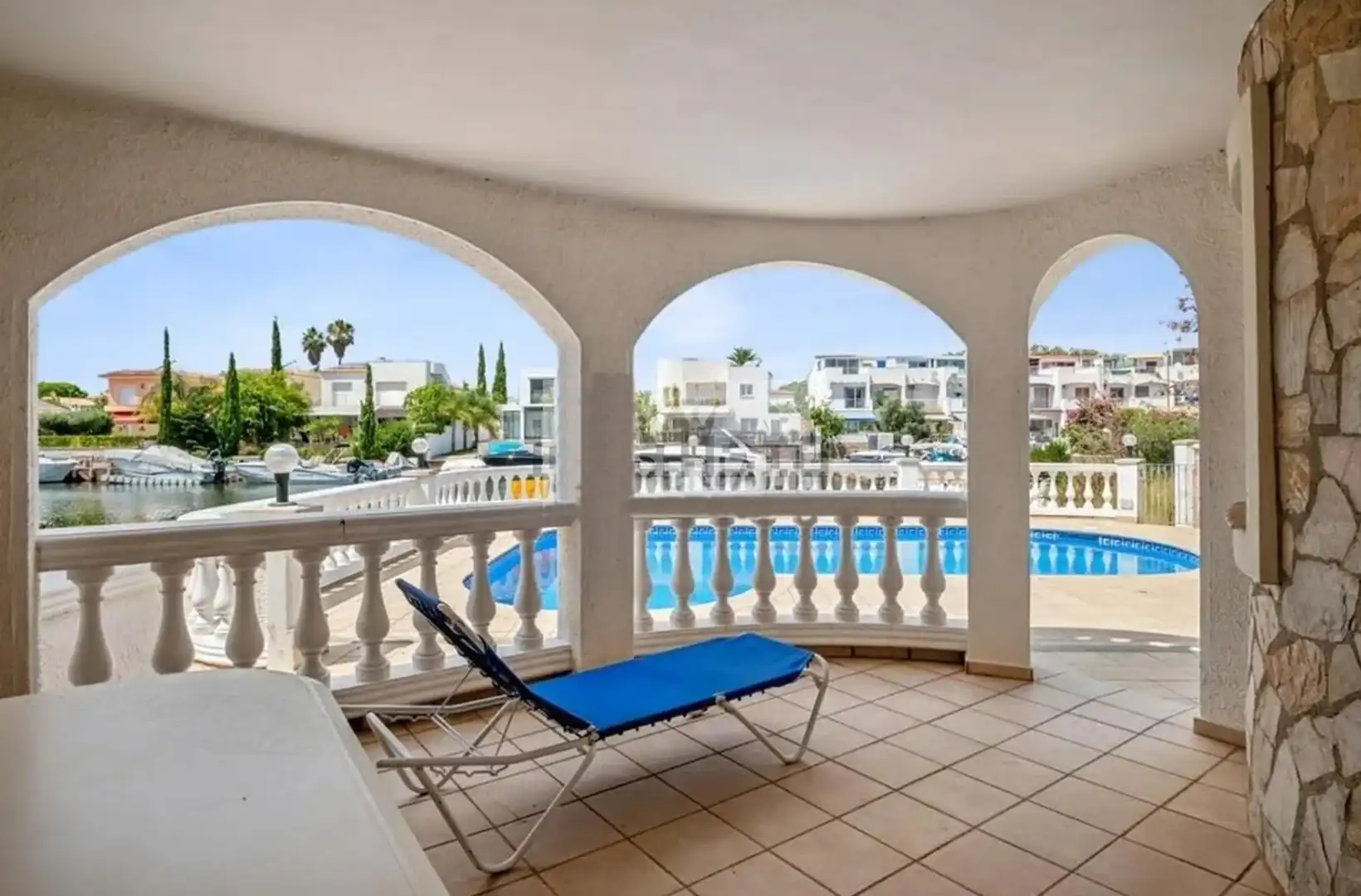 Casa con piscina en venta en cap-ras 54, imagen 2