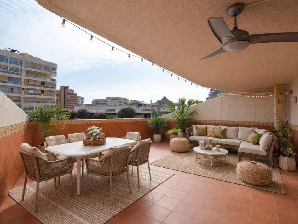 Terrace of Flat for sale in Fuengirola  with Terrace, Swimming Pool and Furnished