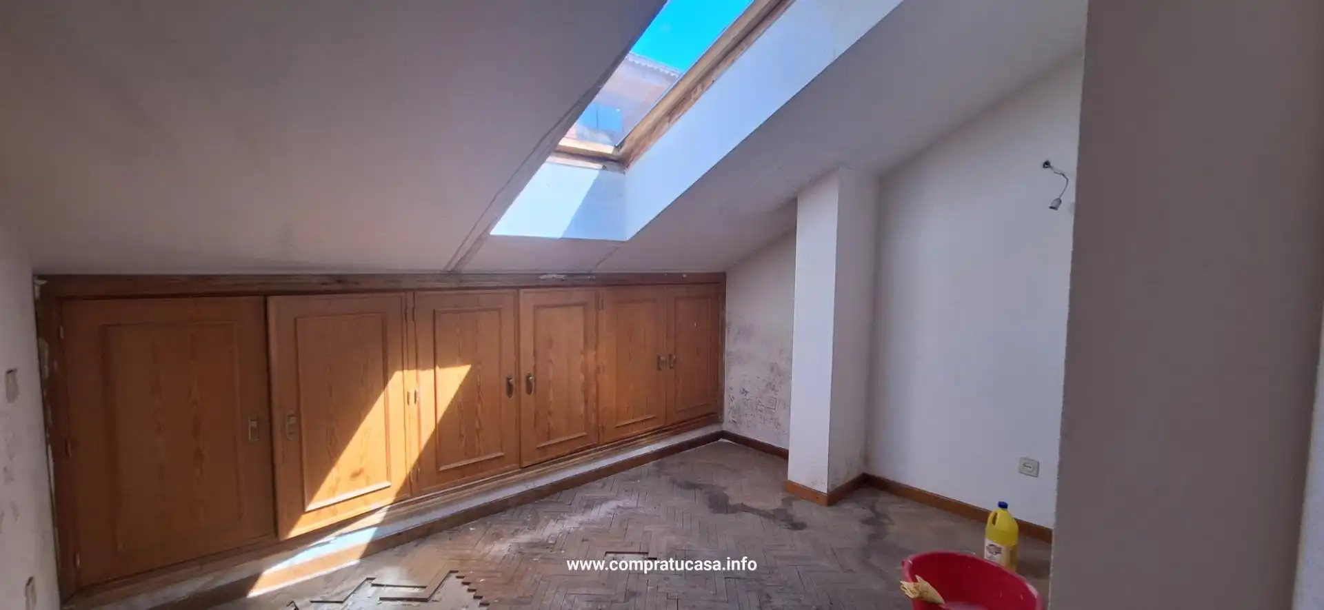 Piso en venta en Segovia con Calefacción, Jardín privado y Parquet