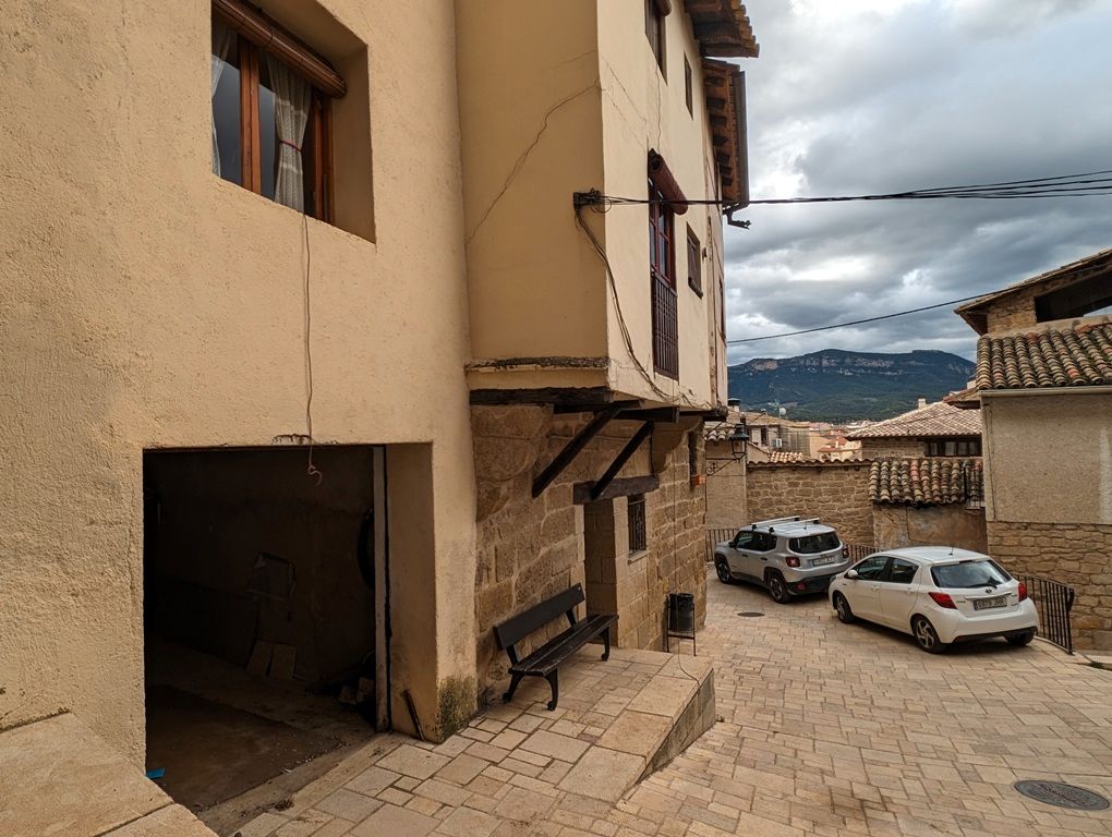 Exterior view of House or chalet for sale in Valderrobres  with Furnished, Oven and Microwave