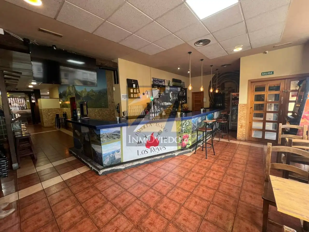Local comercial de lloguer a Calle PUERTO DE TARNA, imagen 3