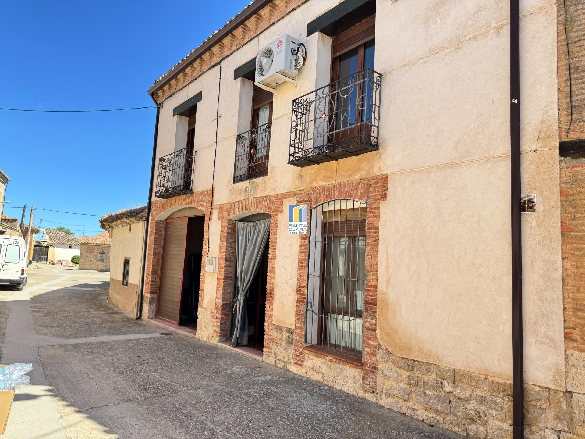Exterior view of House or chalet for sale in Villalonso  with Storage room and Swimming Pool