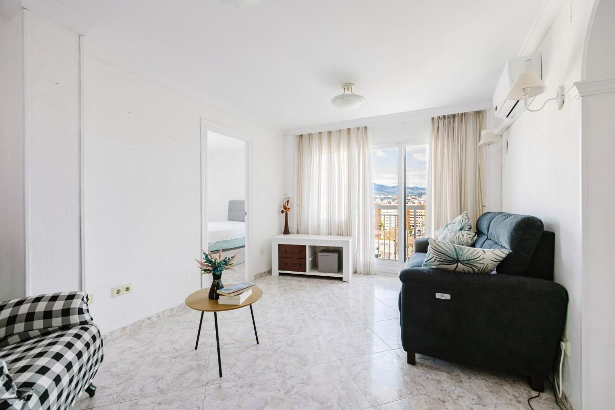 Bedroom of Flat for sale in Málaga Capital  with Air Conditioner, Heating and Terrace