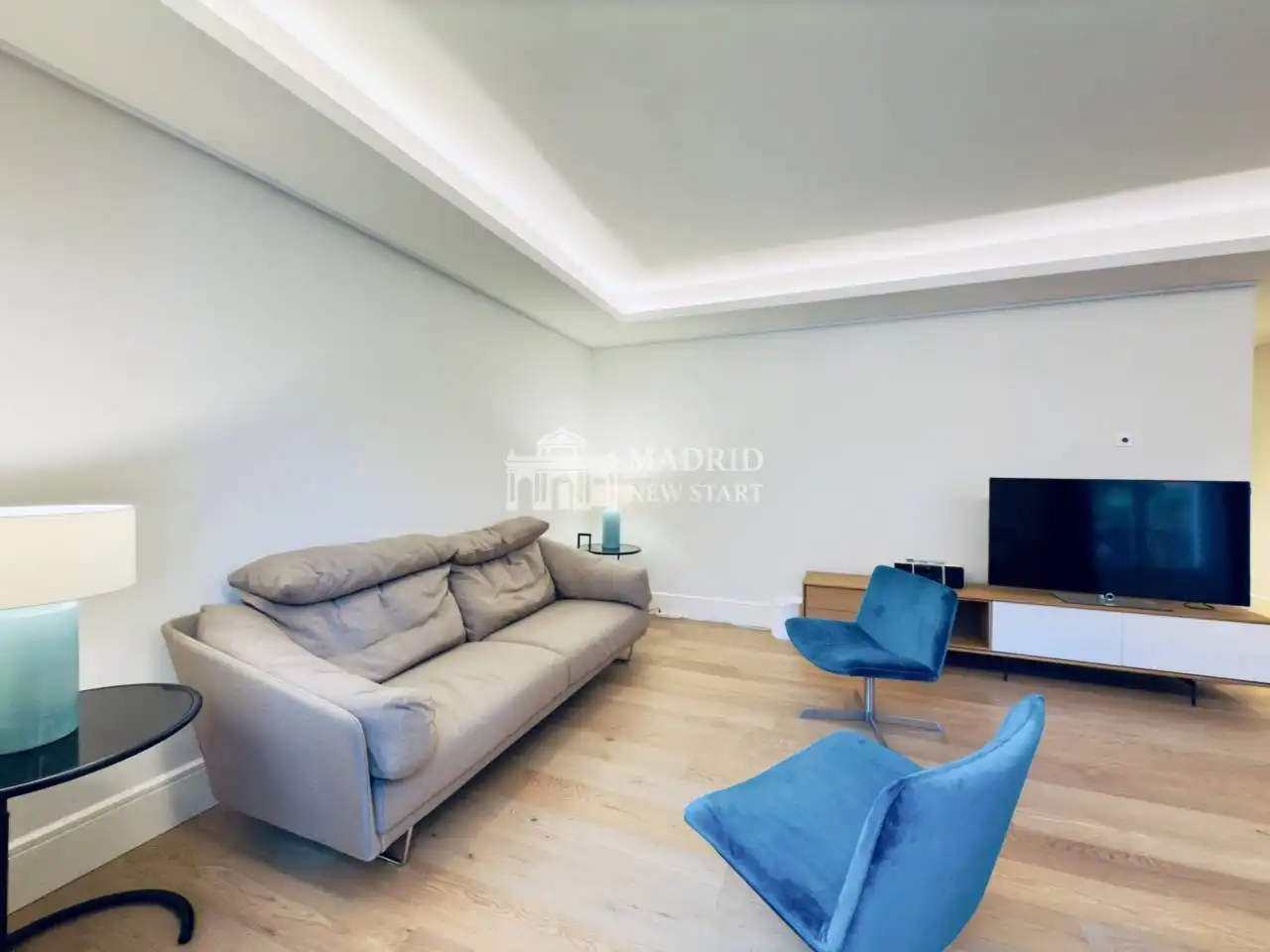 Wohnzimmer von Wohnung zur Miete in Madrid mit Klimaanlage, Heizung und Parkett
