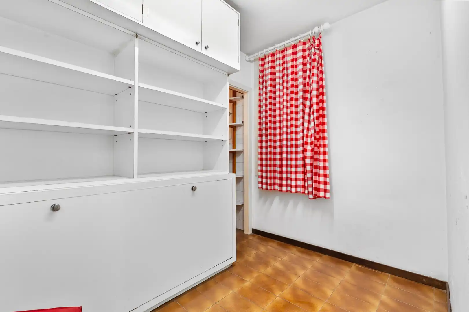 Habitación de Piso en venta en Barcelona con Calefacción, Terraza y Balcón