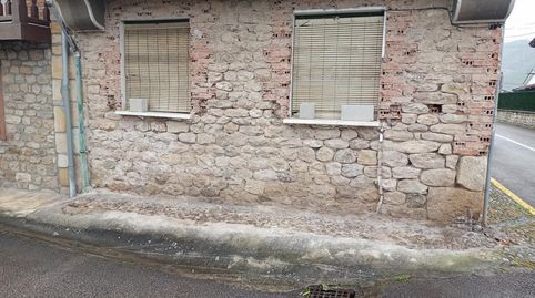Foto 2 de Planta baixa en venda a Los Corrales de Buelna , Cantabria
