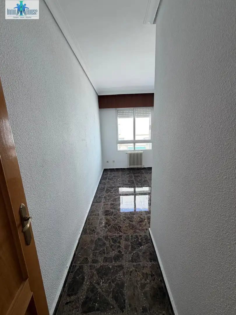 Appartamento con terrazza in vendita a Industria, imagen 19