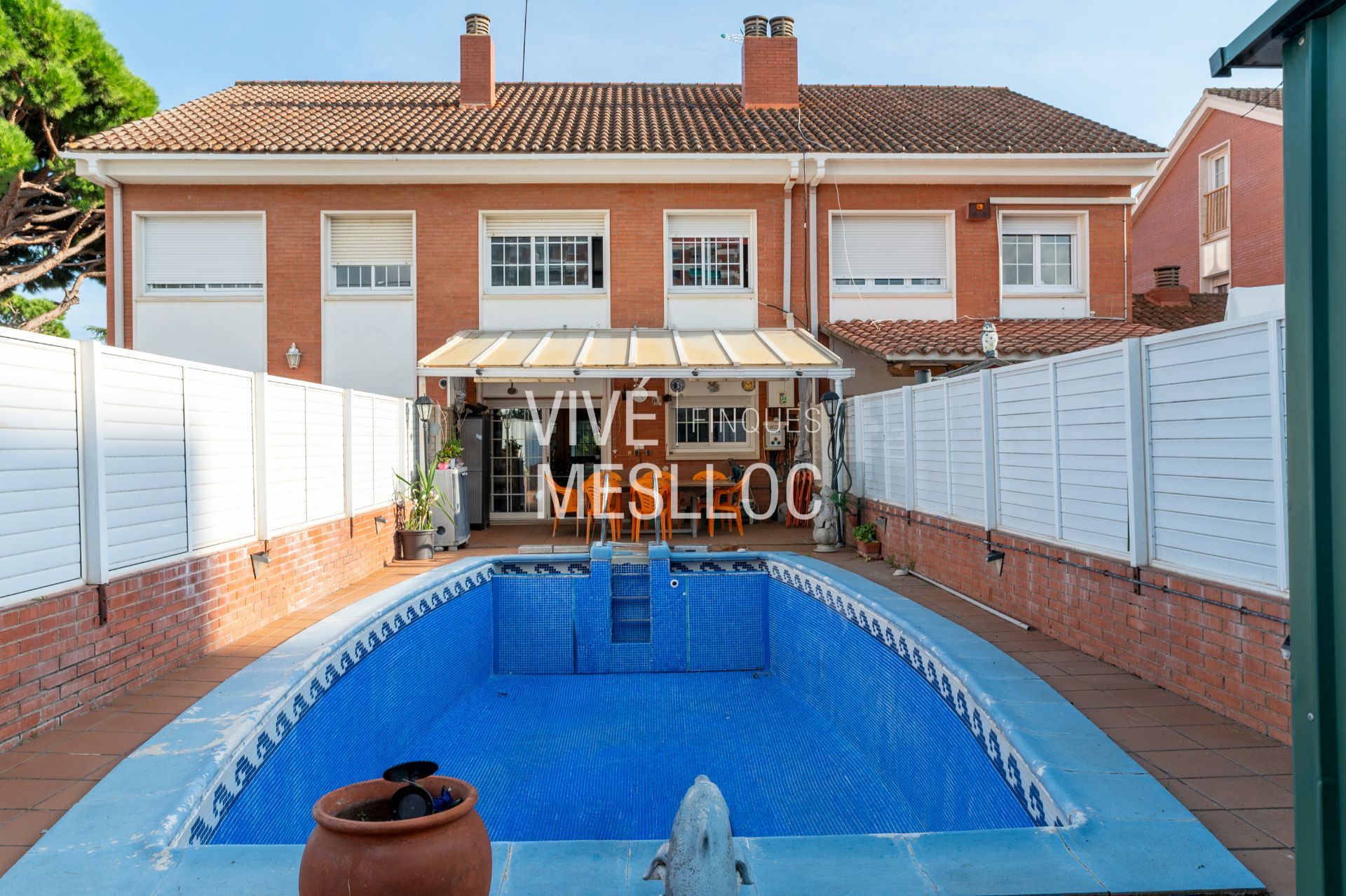 Piscina de Casa adosada en venta en Premià de Mar con Calefacción, Jardín privado y Terraza