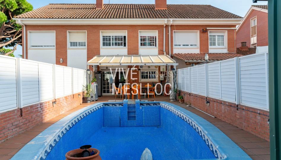 Foto 1 de Casa adosada en venda a Centre - Nucli Antic, Barcelona