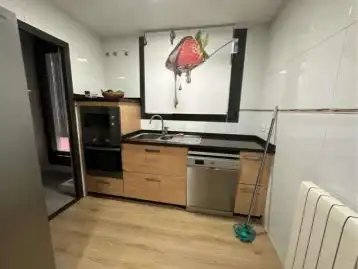 Cocina de Piso de alquiler en Sur